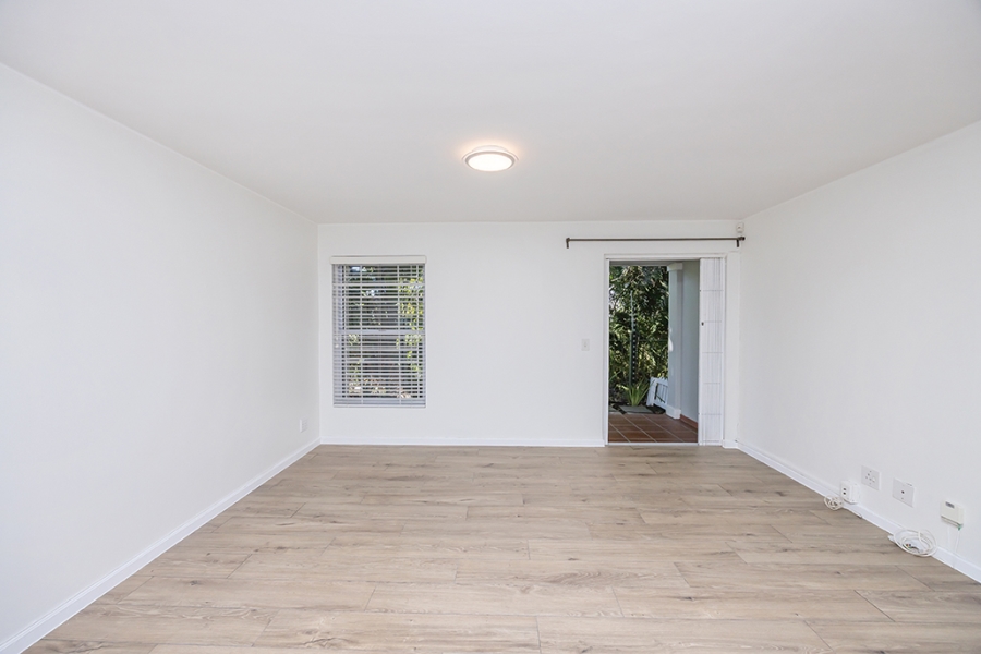 2 Bedroom Property for Sale in Rondebosch Western Cape